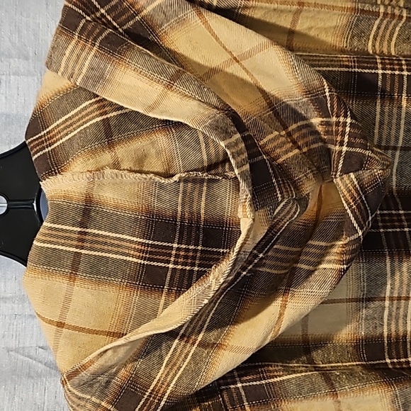 Reason Flannel - Picture 8 of 15